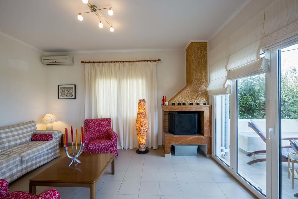 Artemida House Villa ภายนอก รูปภาพ