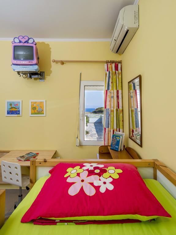 Artemida House Villa ภายนอก รูปภาพ